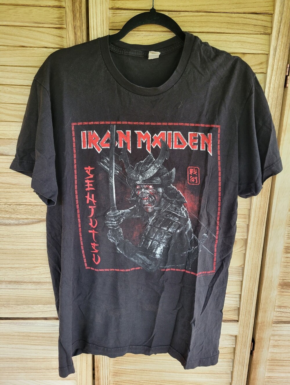 Iron Maiden Large Black Graphic Band Tee T-Shirt